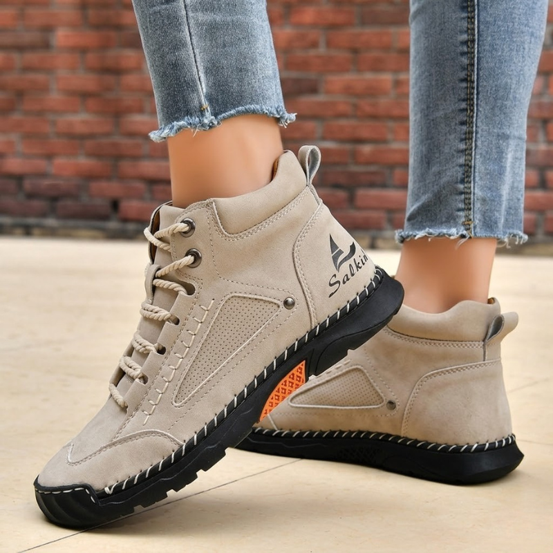 Wayfarer Leather Shoes - Female