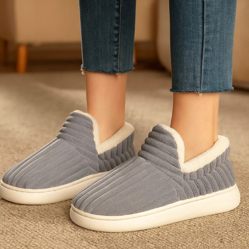 CloudBliss Slippers - Female