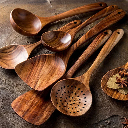 Juego de cocina de madera de teca tallada a mano